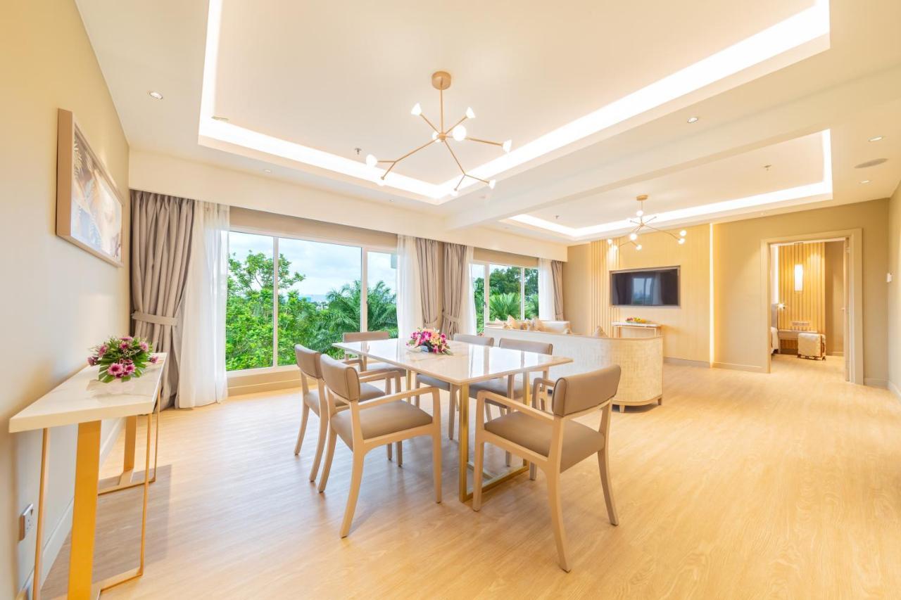 Glenmarie Hotel And Golf Resort Shah Alam Eksteriør billede A suite at the hospital